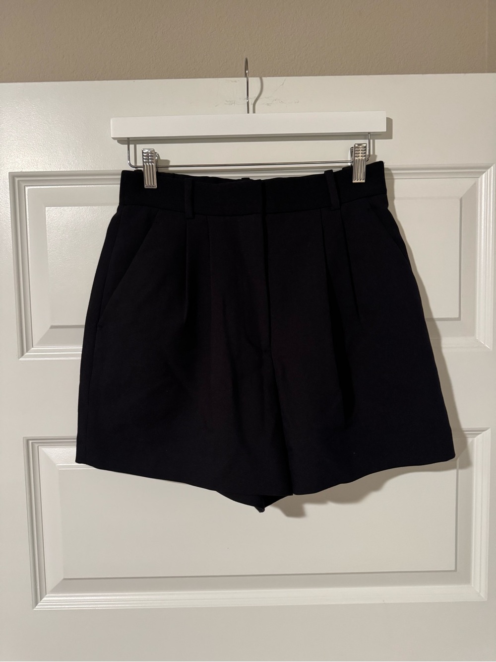 Abercrombie High-Waisted Black Women’s Shorts